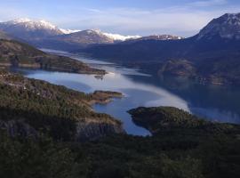 Foto di Hotel: Entre lac et montagnes