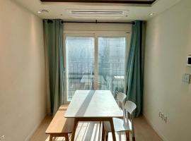 Hotel Foto: Clean 2 SuperSingle Beds House