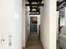 Hotel Photo: Okinawa Luxury Villa!English+Smart checkin+Coupon