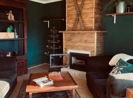 Refúgio do Mezio, hotel in Mezio