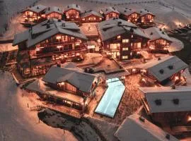 ZAGLGUT HOTEL-CHALETS Wellness & Views with Summer Card Included
