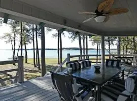 Sunset Breezes - quiet waterfront retreat