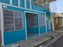 酒店照片: Newly remodeled 3 BR Center Mayagüez, First Floor Unit1