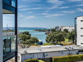 รูปภาพของโรงแรม: The Bay Bach - Napier Holiday Apartment