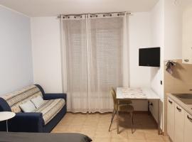 Фотографія готелю: Mihousing-GM1, Ampio Monolocale nelle vicinanze di Milano e Monza