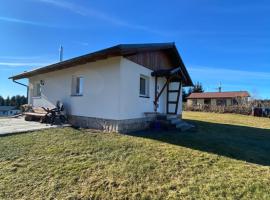 A picture of the hotel: Ferienhaus in Schönheide im schönen Erzgebirge