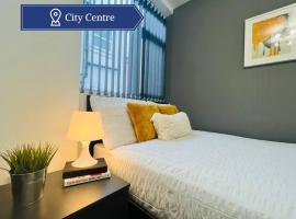 Фотография гостиницы: Centrally Located Stylish Studio Apt