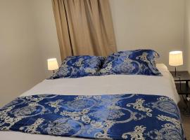 Hotel Photo: Furnished rooms close to U of A in Edmonton