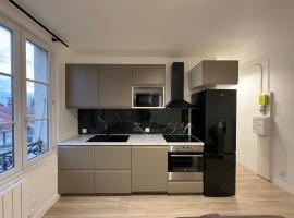 A picture of the hotel: Appartement contemporain et lumineux