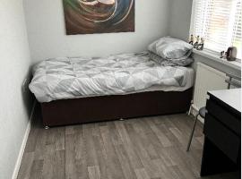 होटल की एक तस्वीर: Macs Belfast Single bedroom