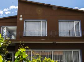 Hostel Las Pibas, hotel in Sarmiento