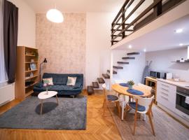 Hotel Foto: Free parking Broadway Budapest Residence - AC, 2people, Fast wifi, Smart TV