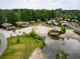 Glamping Nieuw Heeten, hotel v destinaci Nieuw-Heeten