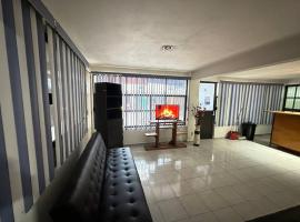 A picture of the hotel: Suite #4 Cerca de Auto. Mex-Qro.