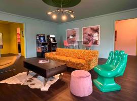 Hotelfotos: Chic 50s Time Capsule Downtown/OU Med/OK Capitol