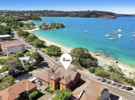 Fotos de Hotel: Luxe-Coastal Balmoral Beachfront Apartment