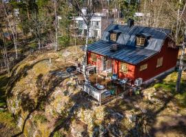 호텔 사진: Lyxigt hus i Stockholm med bastu och sjöutsikt