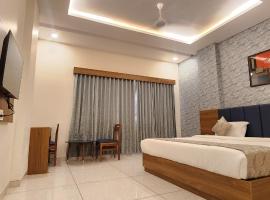 A picture of the hotel: HOTEL GRAND EKTA