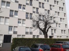 A picture of the hotel: Grenoble - Seyssinet