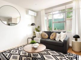 Hotel Photo: Live Like a Sydney Local in Trendy Marrickville