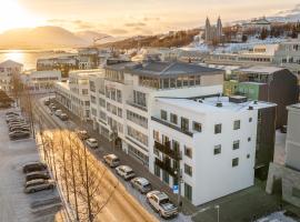 酒店照片: Luxury stylish apartment central Akureyri
