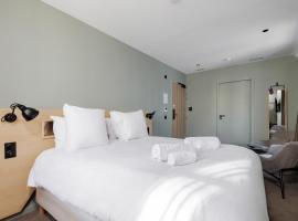 Des Sept - Entrée autonome, réception en ligne - Encore Mieux, hotel in Orléans