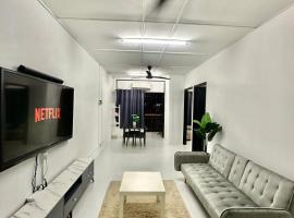 Hotel Photo: Homestay Syahezzie fully aircond Netflix With Jacuzi