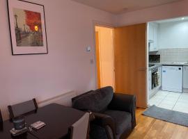 Hotel fotografie: Two bed fully furnished apt