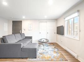 Photo de l’hôtel: DUPLEX 6 BEDROOMS IN HEART OF PLATEAU MONT-ROYAL