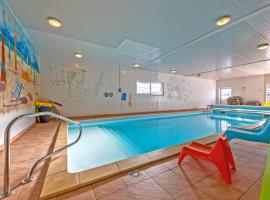 Hotel Foto: Gîte de Pennavern - Maison avec piscine et jacuzzi