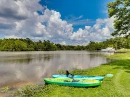Bells Marina & Fishing Resort - Santee Lake Marion by I95 - Family Adventure, Pets on Request!