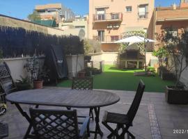 מלון צילום: Precioso apartamento con magnífico patio.