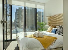 酒店照片: 1 Bedroom Apartment - Rundle Mall - Free Wifi - Skyline Views