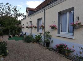 Hotel fotografie: Gîte Val-Fouzon, 3 pièces, 5 personnes - FR-1-591-345