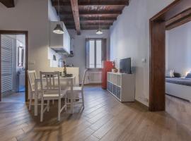 A picture of the hotel: Nel Centro Storico Lovely Apartment