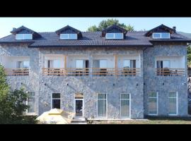 Bujtina Te Mulliri, ξενοδοχείο σε Guri i Bardhë