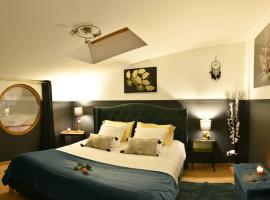 Foto do Hotel: Le Patio Moonlove : ambiance Zen SPA et Sauna
