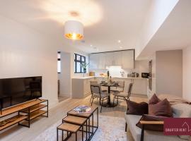 酒店照片: Modern 3 Bedroom Apartment - Wokingham