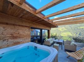 Hotel Photo: Nature luxury Chalet INSToul