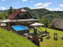 A picture of the hotel: Farmhouse & The Cabin at St Donat's - Happy Rentals