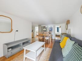 Hotel kuvat: 317 Suite Martin - Superb apartment in Paris