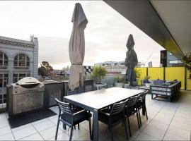 Hotel fotografie: 'The Smith' Where Space & Style meet Location