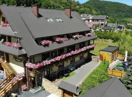 Zielone Wzgórza - Domki i pokoje B&B - Centrum Soliny - SPA