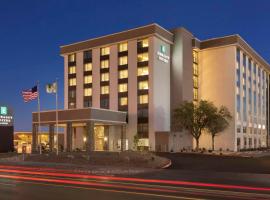 Фотография гостиницы: Embassy Suites by Hilton El Paso