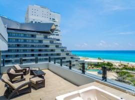 รูปภาพของโรงแรม: Fabulous Oceanview Suite with Private Jacuzzi plus Access to Beach&Pools