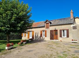 Hotel foto: Gîte Pierrefitte-ès-Bois, 3 pièces, 5 personnes - FR-1-590-177