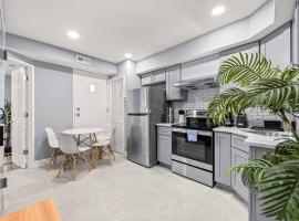 Ξενοδοχείο φωτογραφία: New! Cozy Apt in Center City!