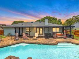 Hotel Photo: Poolside Paradise in Winter Park