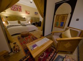 Tin Joseph, hotel v destinaci Warzazát
