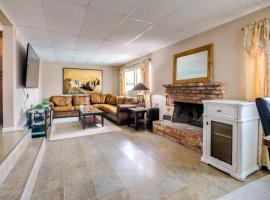 Ξενοδοχείο φωτογραφία: Pet-Friendly Las Vegas Home Shared Pool and Hot Tub